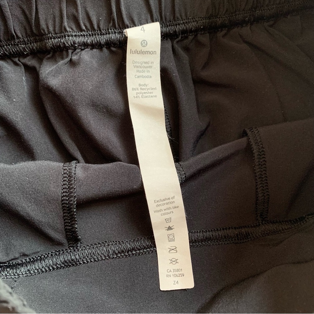 Lululemon Noir Black Wide Leg Pants size 4 - Picture 4 of 9